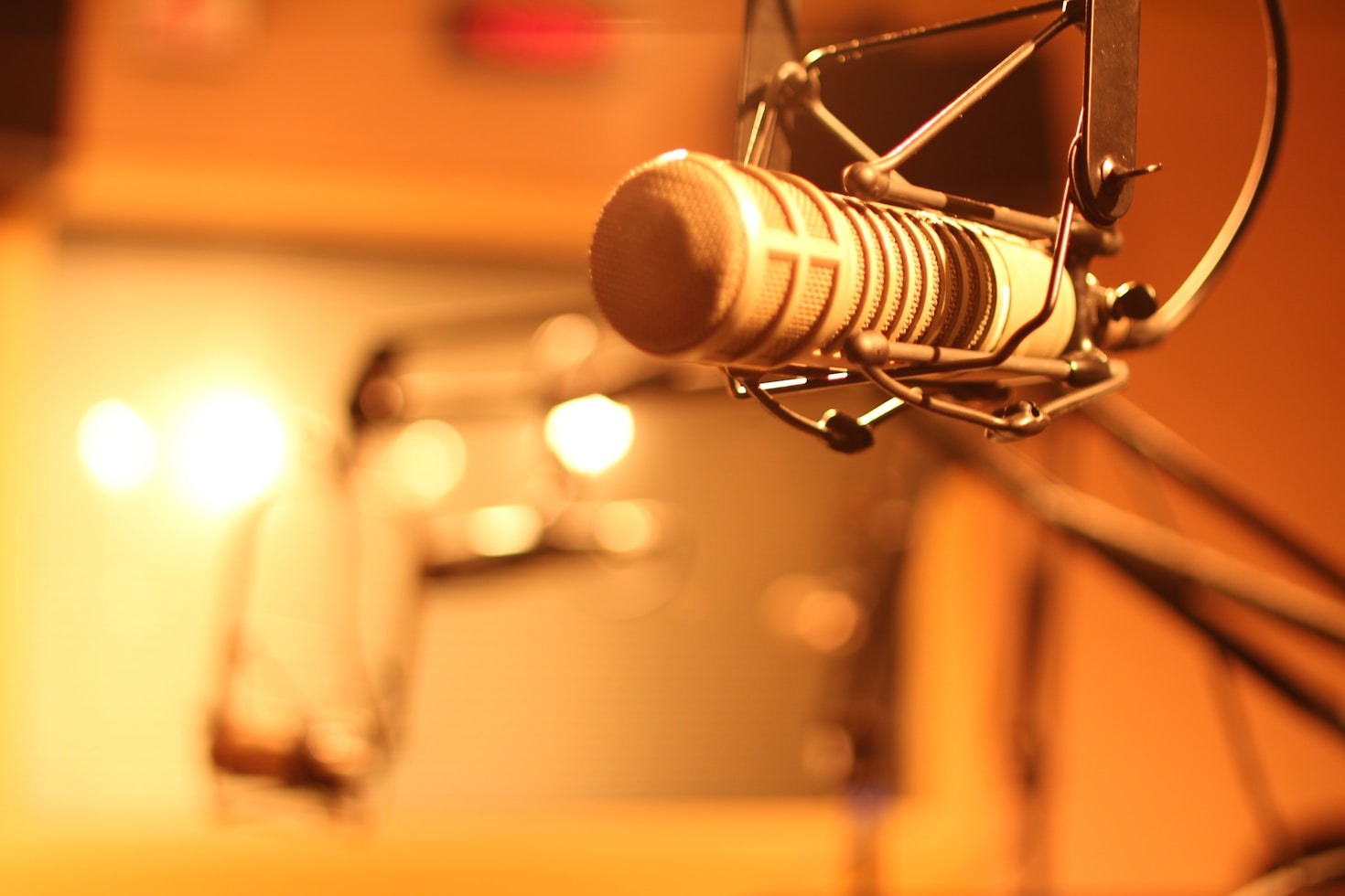 Cómo Medina Activa Radio transforma tus mañanas